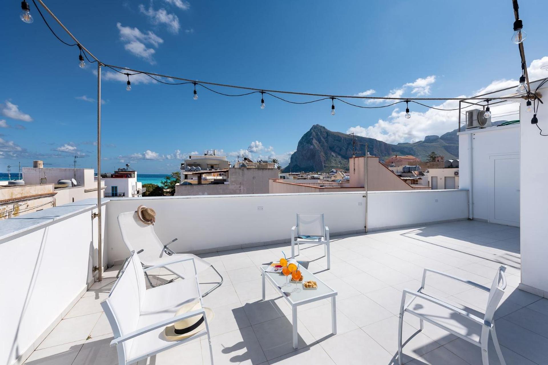I Tre Golfi - Appartamenti Con Terrazzo Fino A 800 Mt Dal Mare San Vito Lo Capo Bagian luar foto